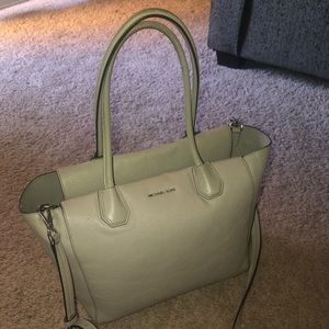 MICHAEL KORS TOTE